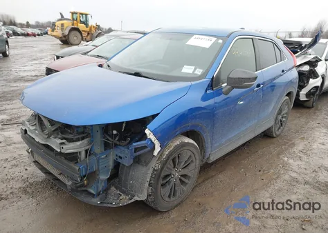 2020 Mitsubishi Eclipse Cross Le 1.5T/Se 1.5T/Sp 1.5T z USA, uszkodzony, nr VIN JA4AS4AA4LZ015026